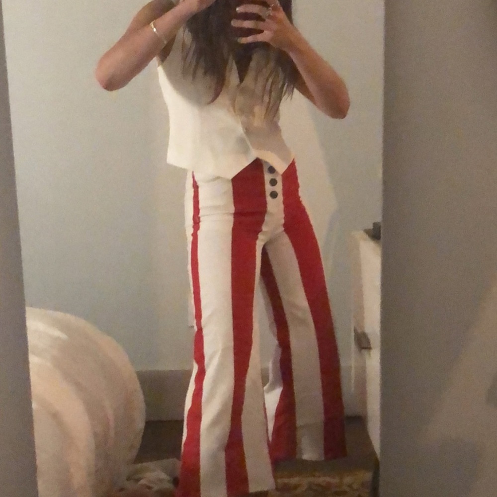 Alice + Olivia red/white stripe crop denim